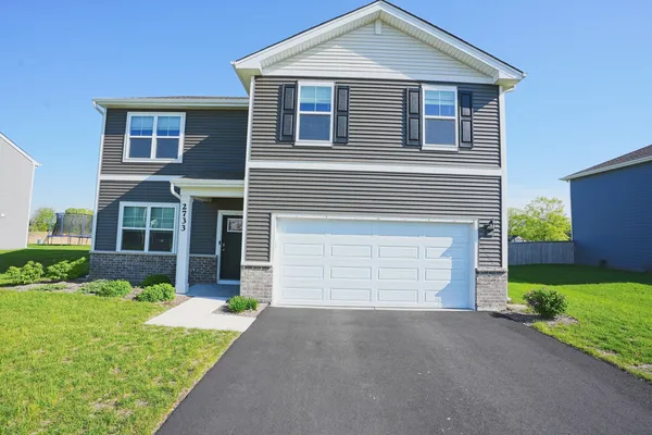 $3,000 | 2733 Berrywood Lane, Yorkville, IL 60560