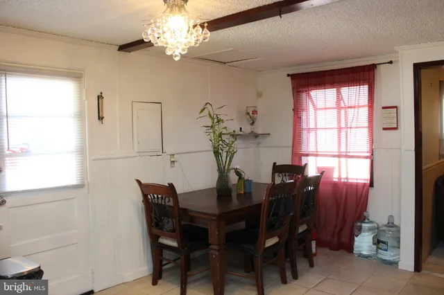 $275,990 | 739 Westwood Lane, Aldan, PA 19018