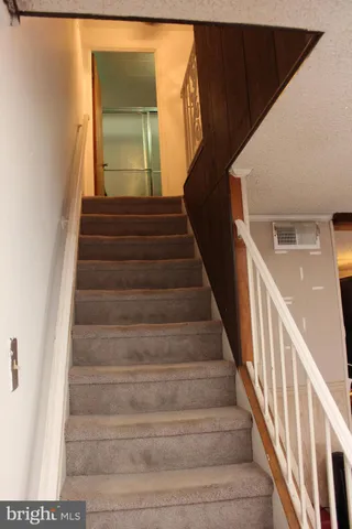 $275,990 | 739 Westwood Lane, Aldan, PA 19018