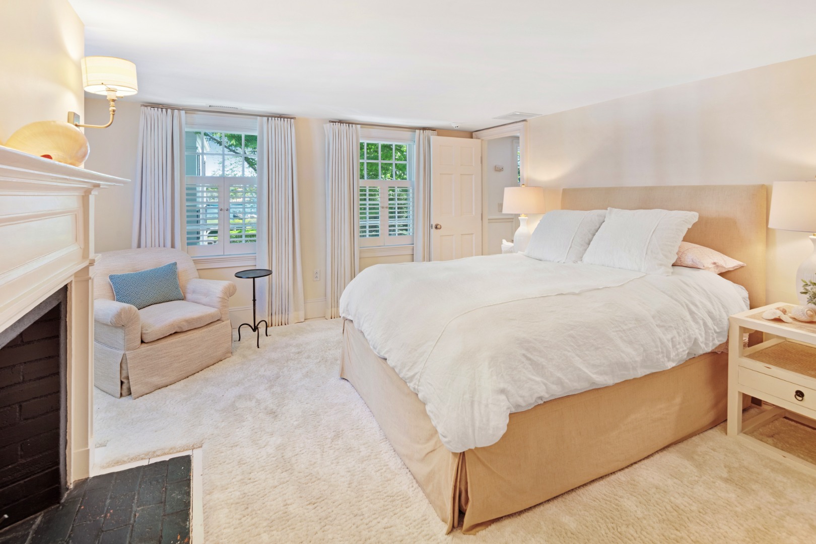 68 North Water Street Edgartown, MA 02539 - Photo 17 of 27