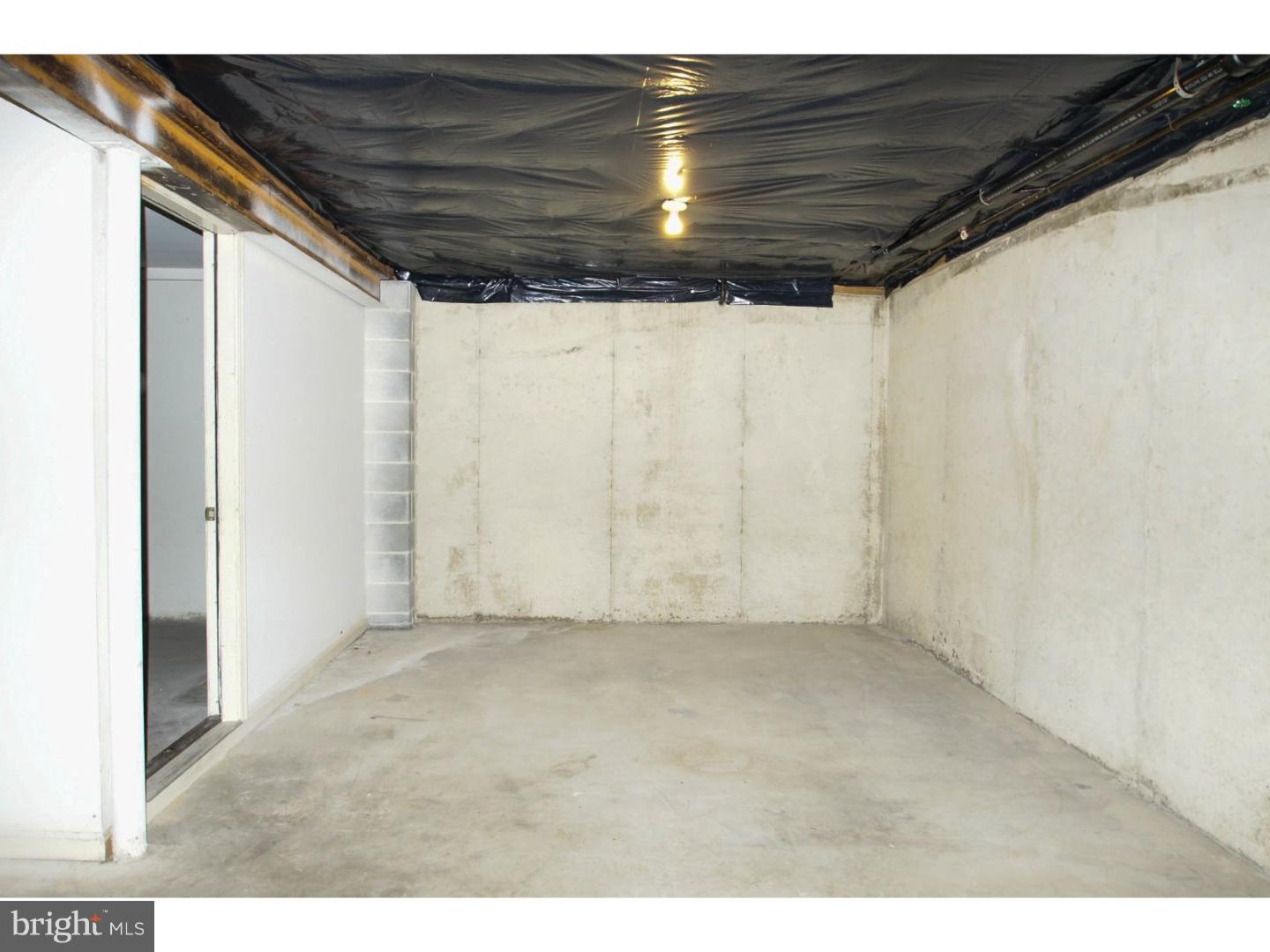 1468 Pershing Boulevard Reading, PA 19607 - Photo 13 of 15 a view of an empty room