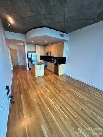 $1,700 | 210 North Church Street, Unit 1211, Charlotte, NC 28202