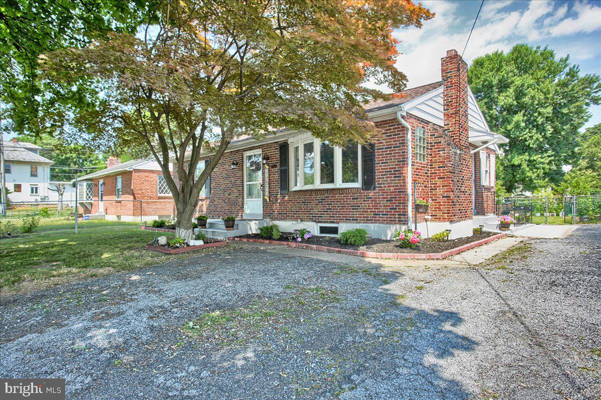 315 Colonial Road Harrisburg, PA 17109 - Photo 27 of 32 Gallery Image 27
