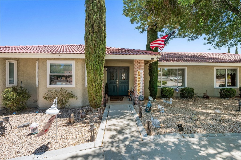 15093 Mandan Road Apple Valley, CA 92307 - Photo 6 of 56