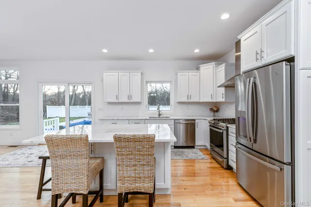 $1,250,000 | 15 Shaw Lane, East Moriches, NY 11940