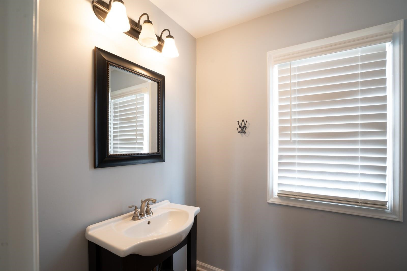 601 Thistlegate Trail Raleigh, NC 27610 - Photo 10 of 38 Photo 10