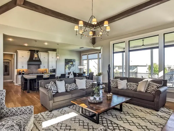 $1,282,900 | 2908 Northeast 102nd Street, Kansas City, MO 64155