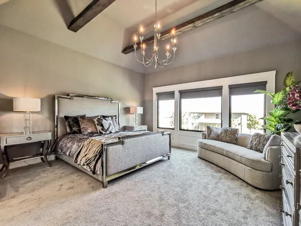 $1,282,900 | 2908 Northeast 102nd Street, Kansas City, MO 64155