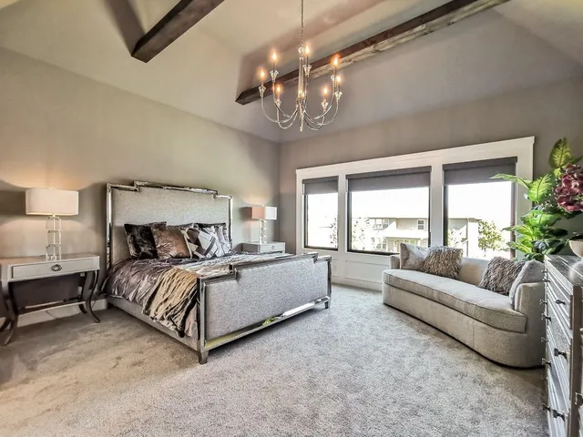 $1,282,900 | 2908 Northeast 102nd Street, Kansas City, MO 64155