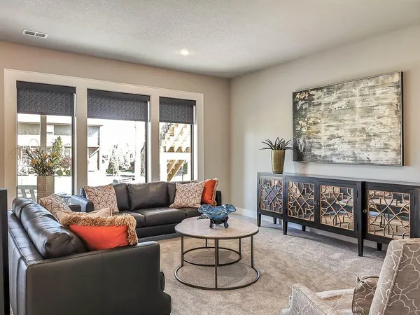 $1,282,900 | 2908 Northeast 102nd Street, Kansas City, MO 64155