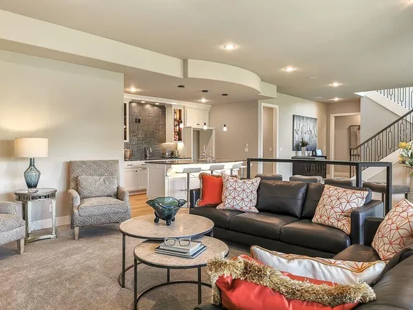 $1,282,900 | 2908 Northeast 102nd Street, Kansas City, MO 64155