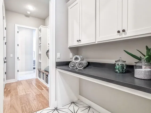 $1,282,900 | 2908 Northeast 102nd Street, Kansas City, MO 64155