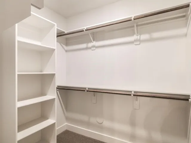 $1,282,900 | 2908 Northeast 102nd Street, Kansas City, MO 64155