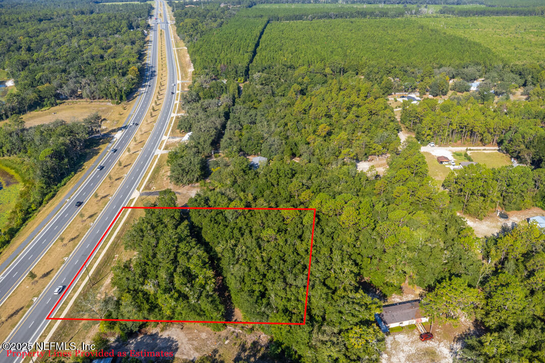 1926 Highway 20 Hawthorne, FL 32640 - Photo 8 of 13 a view of a garden with an outdoor space