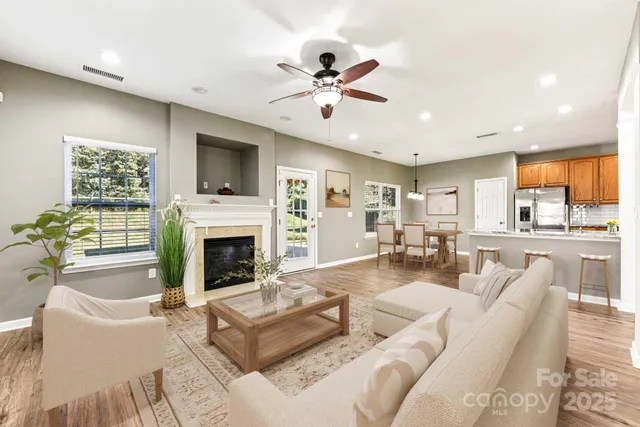 $595,000 | 2632 Windsor Chase Drive, Matthews, NC 28105