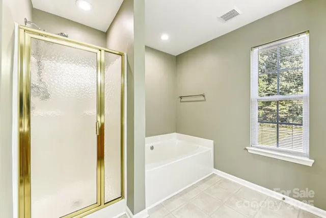 $595,000 | 2632 Windsor Chase Drive, Matthews, NC 28105