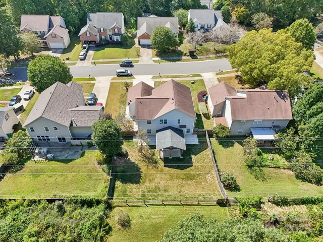 $595,000 | 2632 Windsor Chase Drive, Matthews, NC 28105