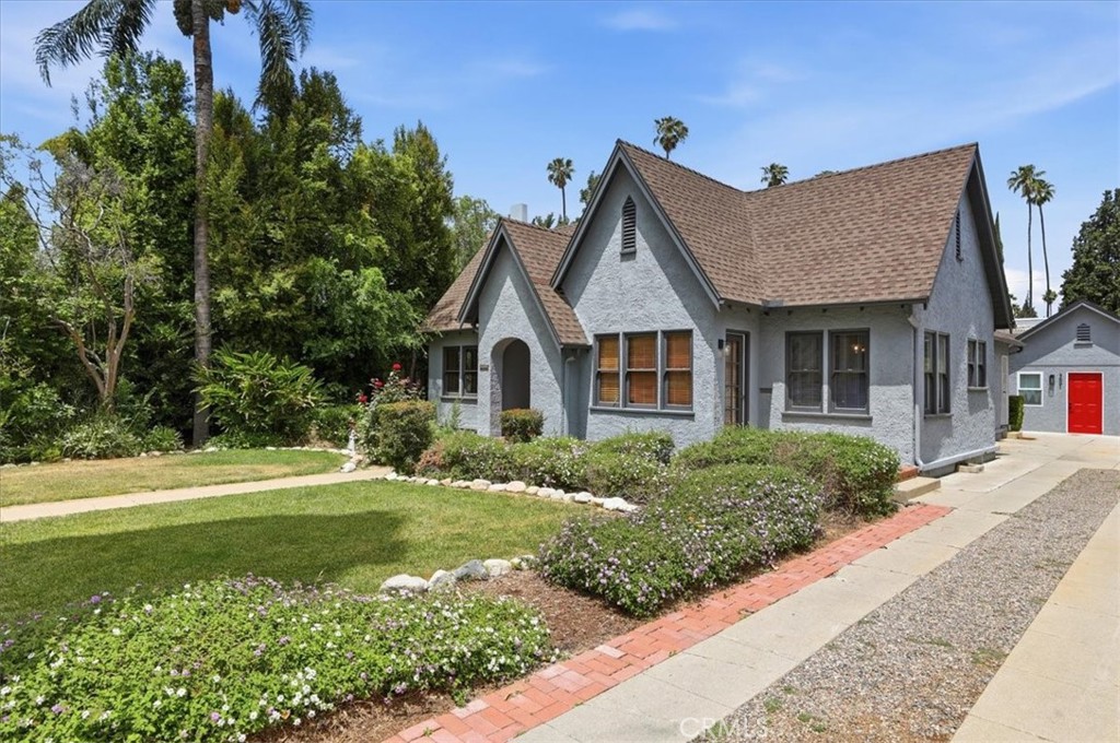 3589 Castle Reagh Place Riverside, CA 92506 - Photo 4 of 46