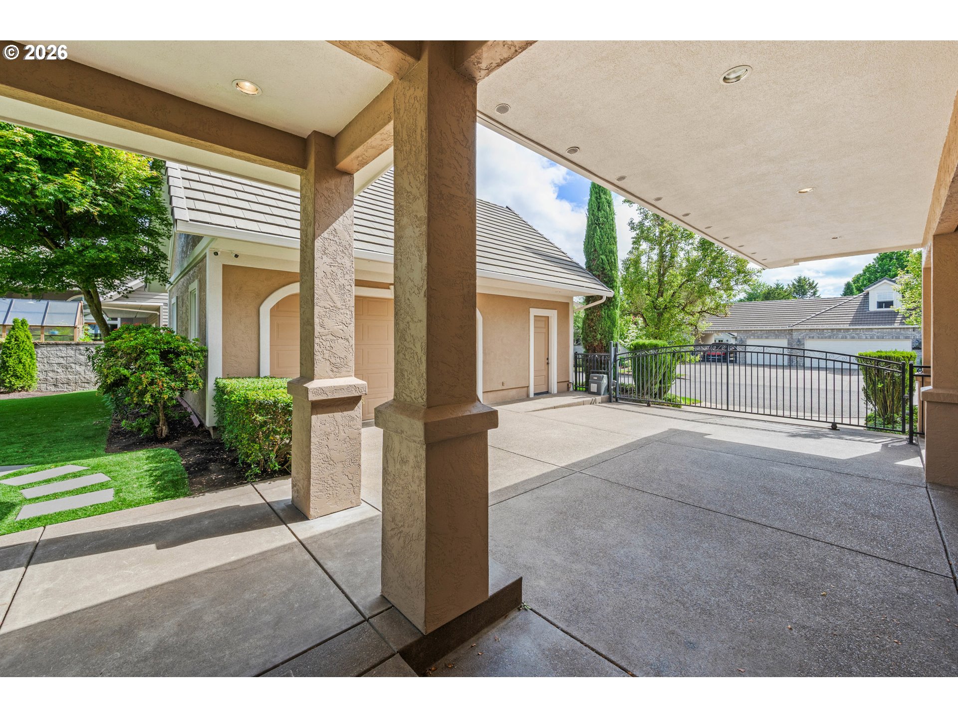 1695 Canoe Ridge Way Eugene, OR 97408 - Photo 40 of 46