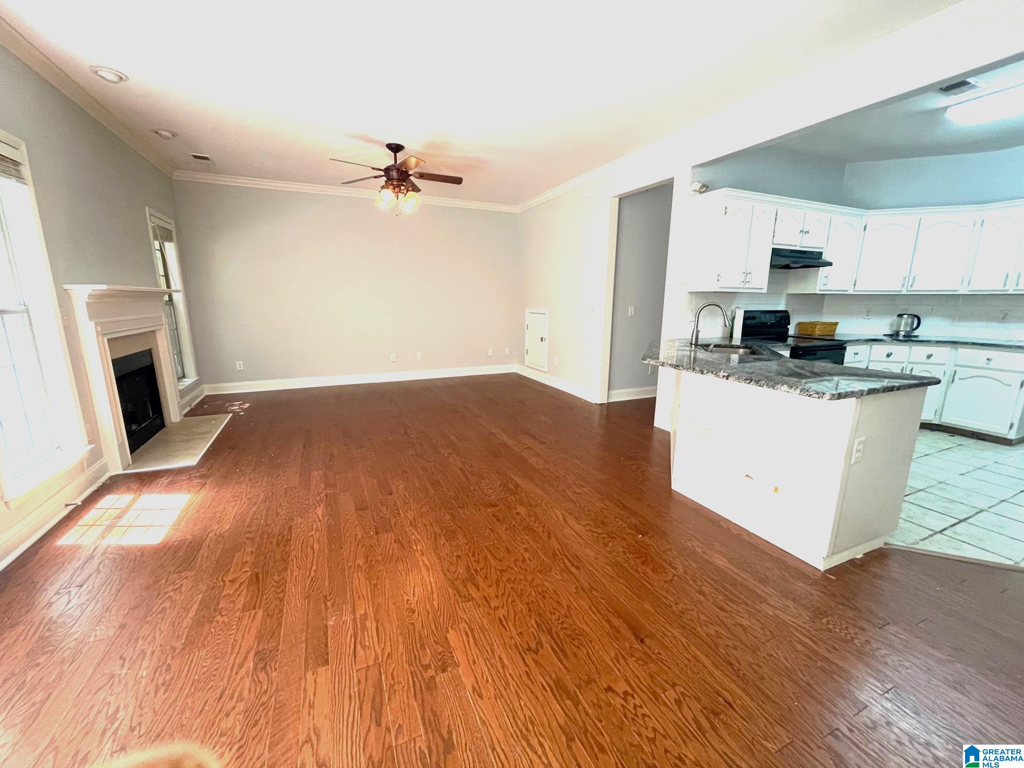549 Hackberry Ridge Trace Birmingham, AL 35226 - Photo 4 of 11