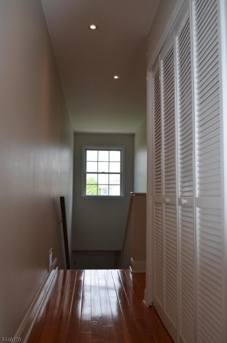 201 Appleton Way Whippany, NJ 07981 - Photo 23 of 36
