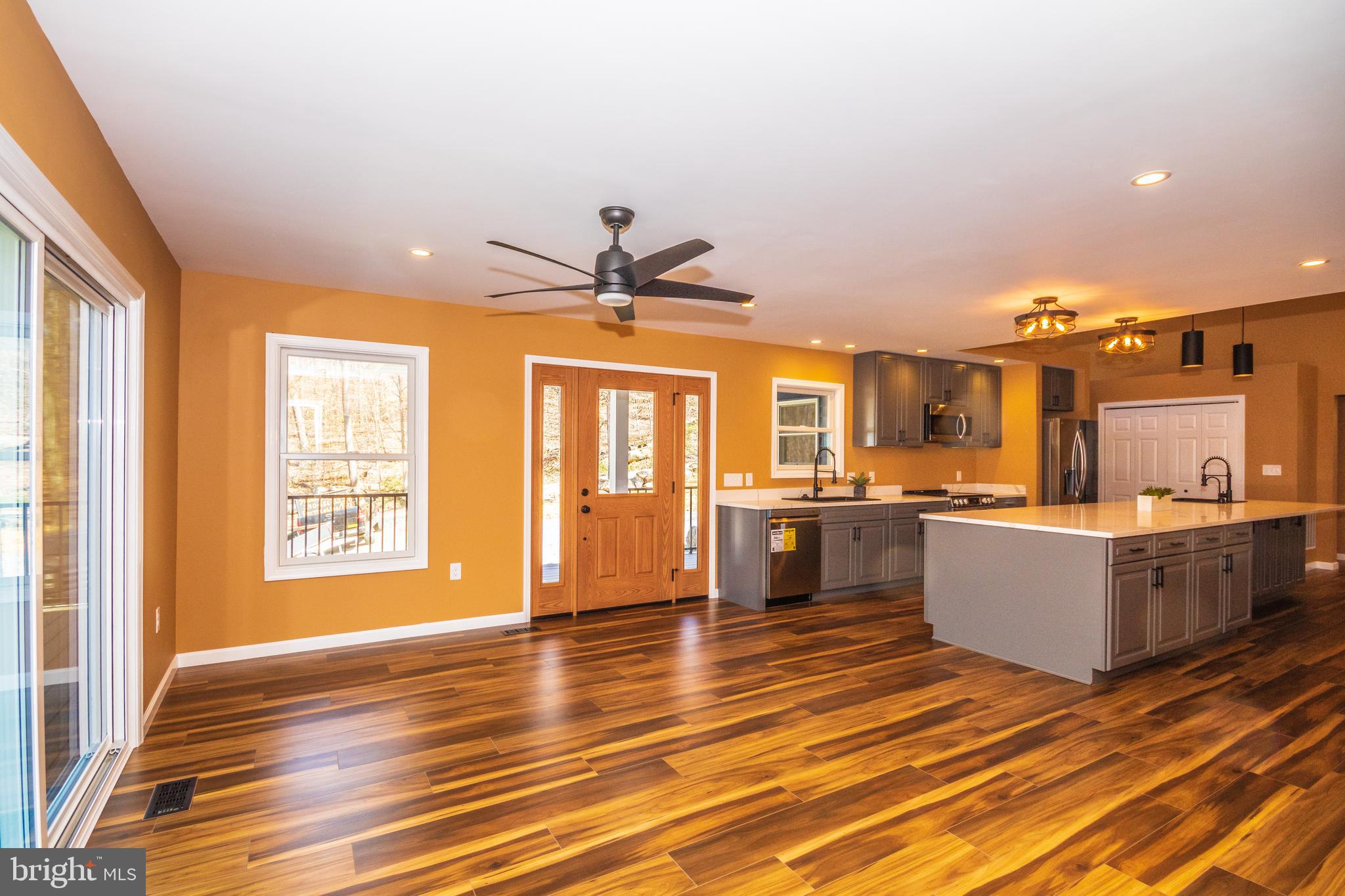 1817 Hoffmaster Road Knoxville, MD 21758 - Photo 3 of 47