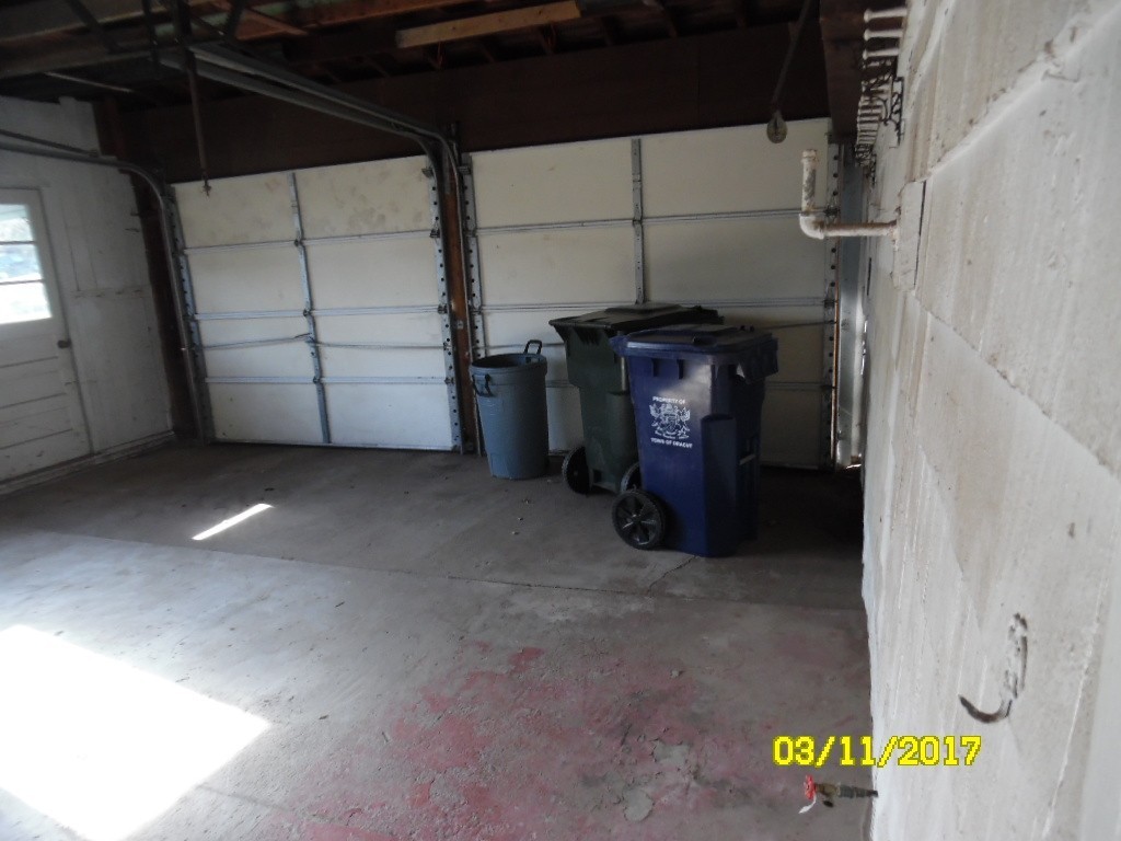 214 Varnum Road Dracut, MA 01826 - Photo 11 of 14 Gallery Image 11