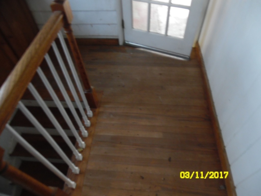 214 Varnum Road Dracut, MA 01826 - Photo 12 of 14 Gallery Image 12