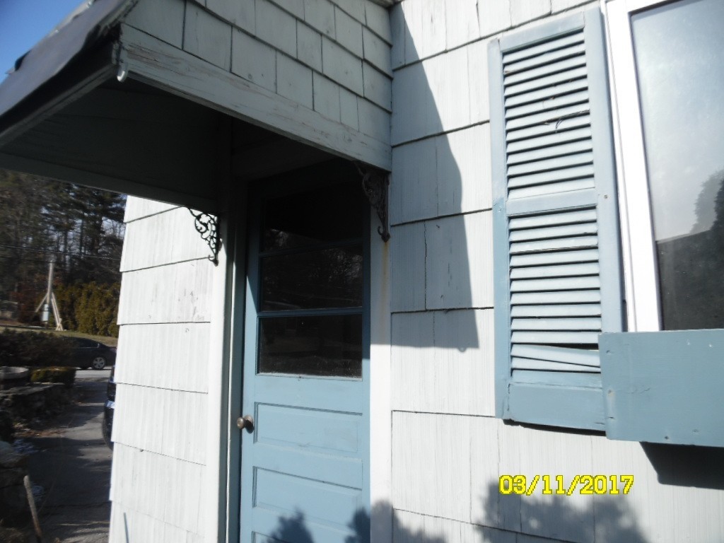214 Varnum Road Dracut, MA 01826 - Photo 14 of 14 Gallery Image 14