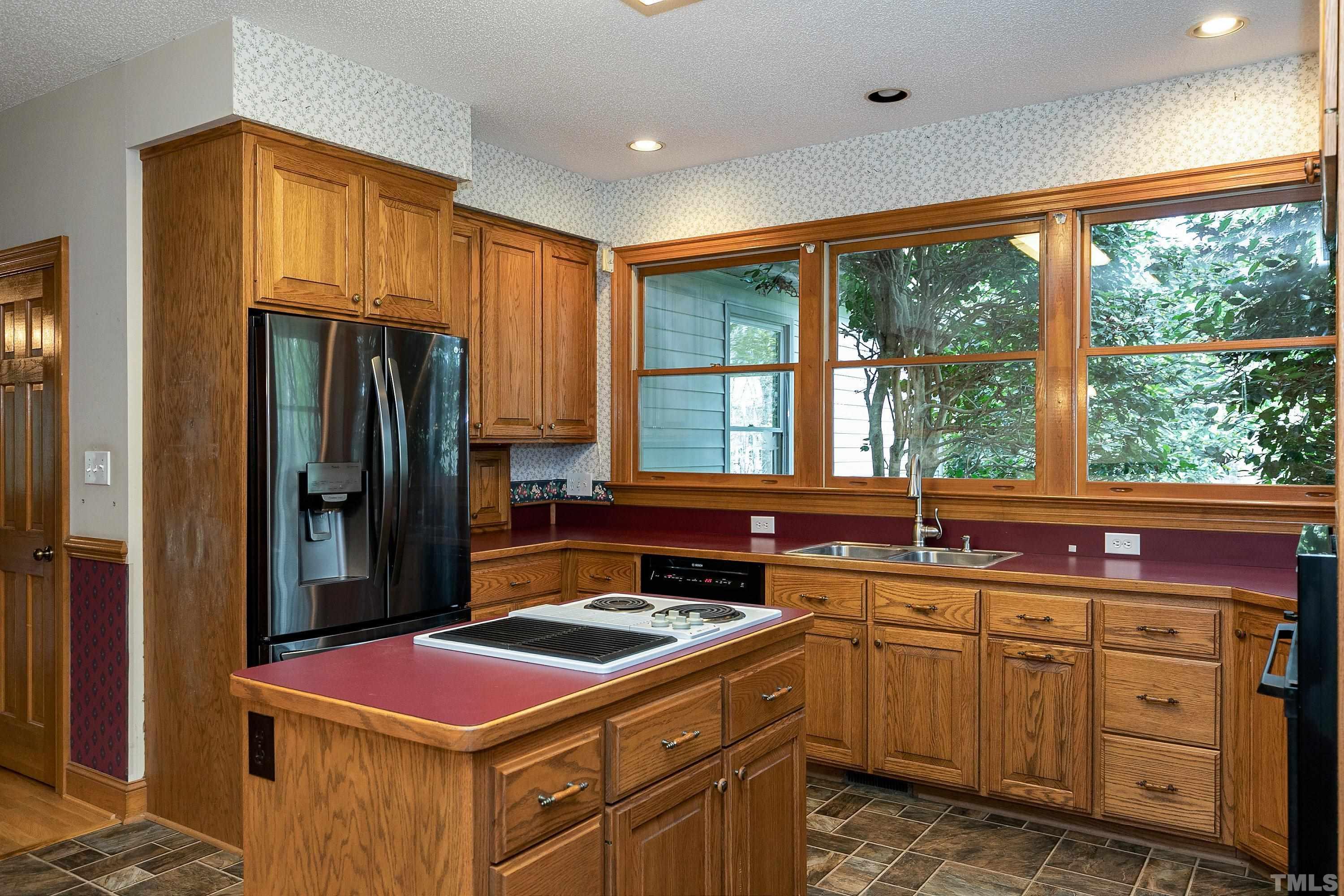 2432 High Ridge Drive Raleigh, NC 27606 - Photo 10 of 32 Gallery Image 10