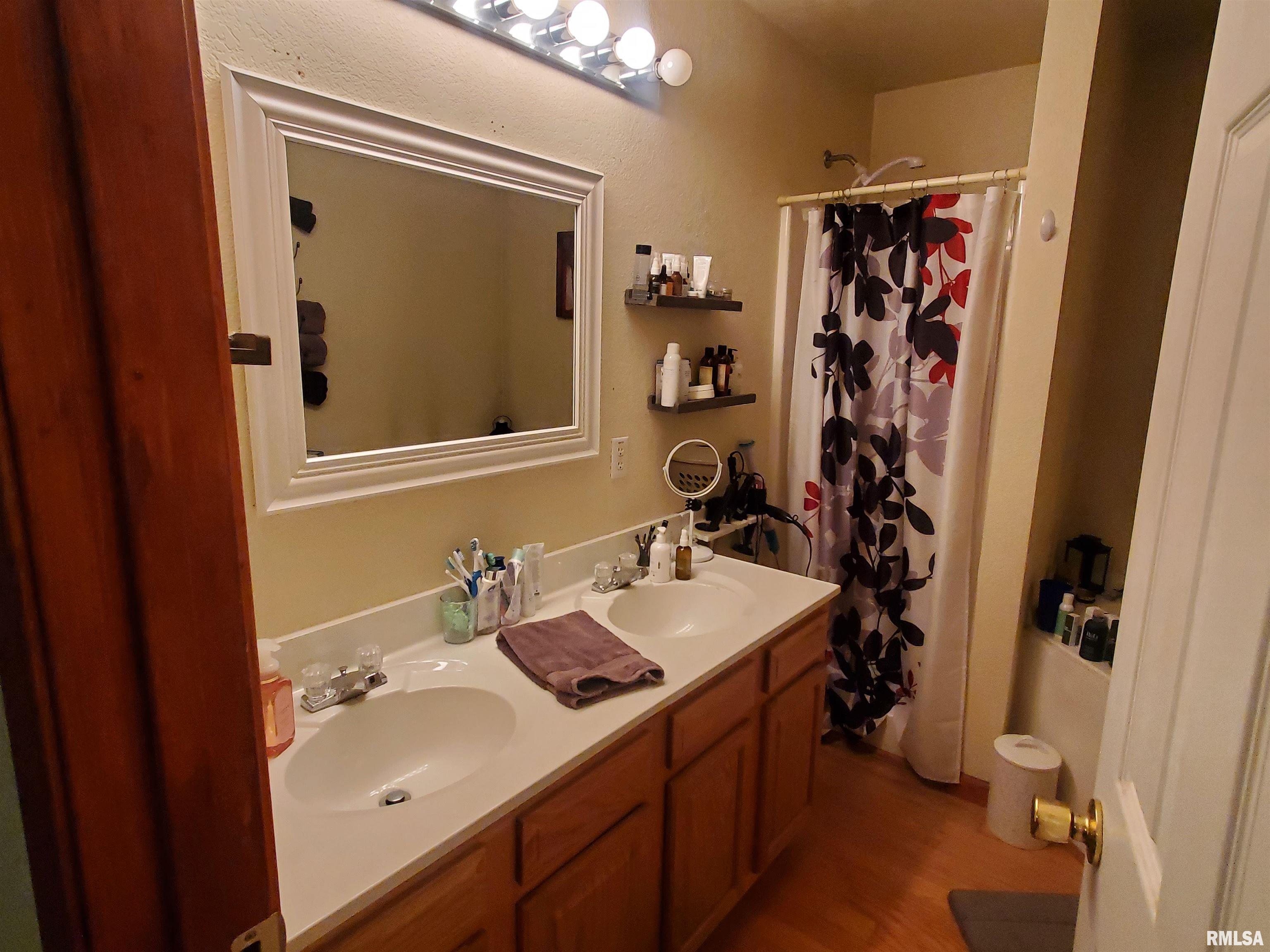 306 Dunivan Road Murphysboro, IL 62966 - Photo 8 of 15 Gallery Image 8