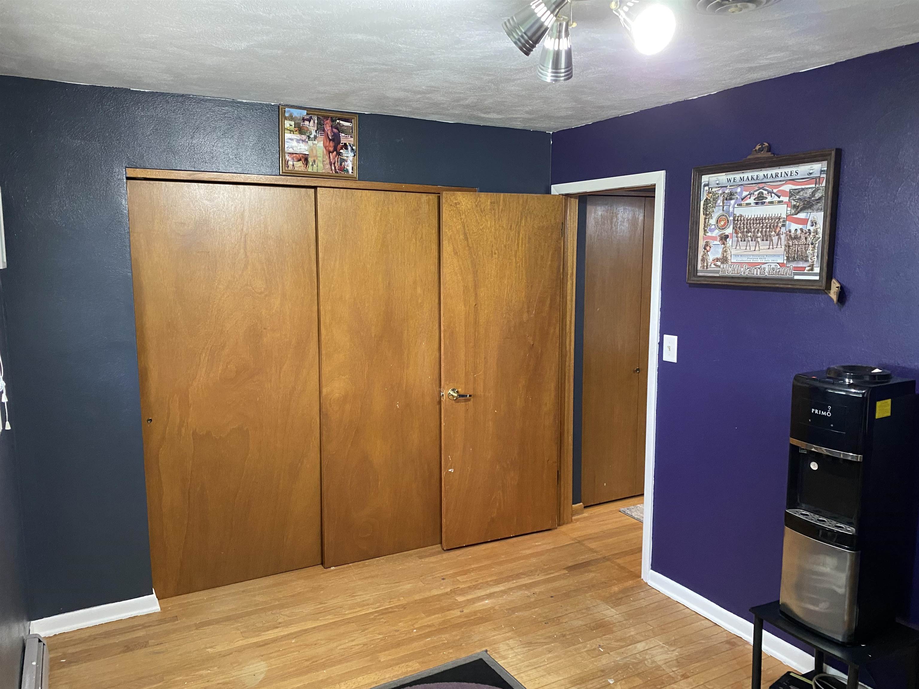 4482 East Lamm Road Freeport, IL 61032 - Photo 6 of 47 a view of an empty room with a window