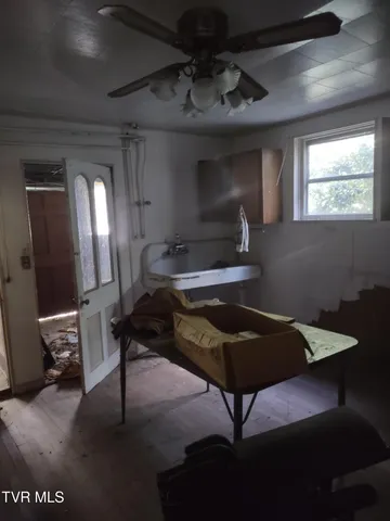 $22,000 | 200 East Water Street, Pocahontas, VA 24635