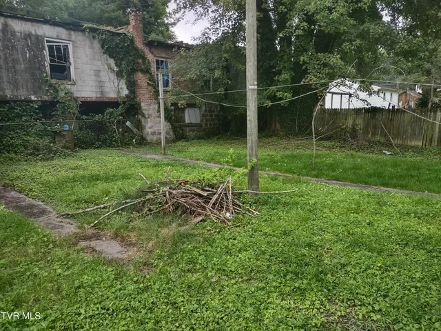 $22,000 | 200 East Water Street, Pocahontas, VA 24635