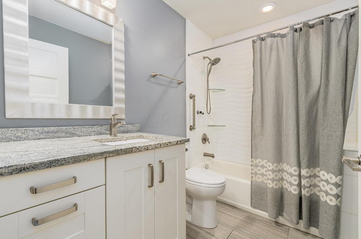 3032 Avalon Road Columbus, OH 43221 - Photo 22 of 45