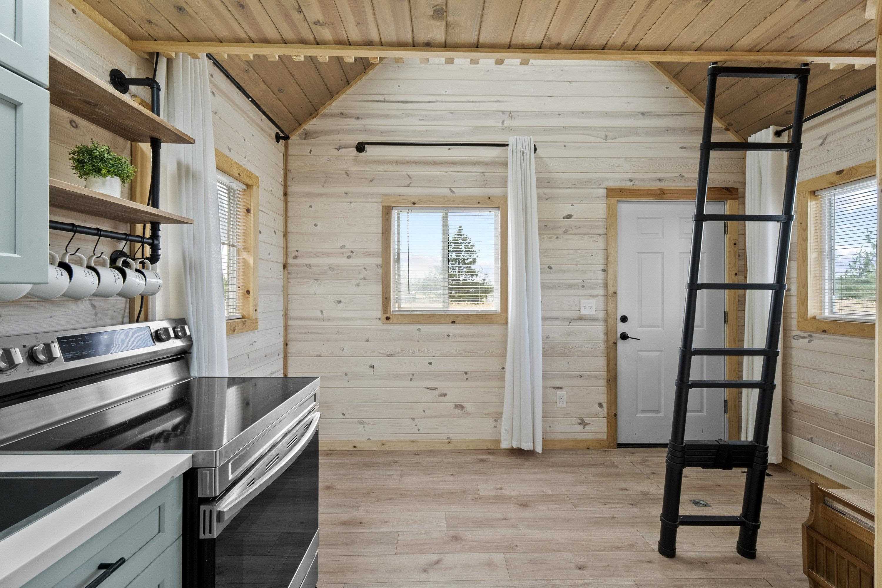 13952 North Dover Road Nine Mile Falls, WA 99026 - Photo 15 of 29