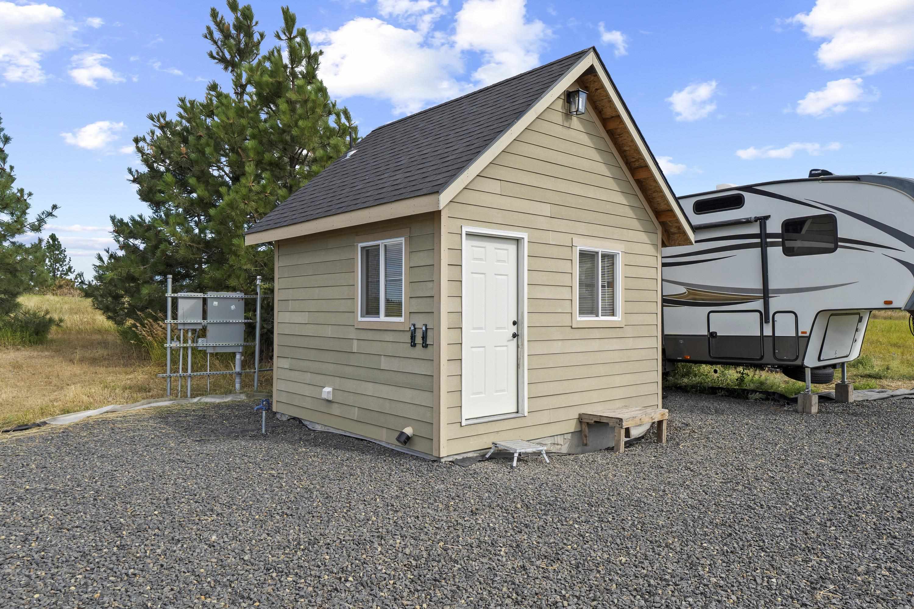 13952 North Dover Road Nine Mile Falls, WA 99026 - Photo 2 of 29