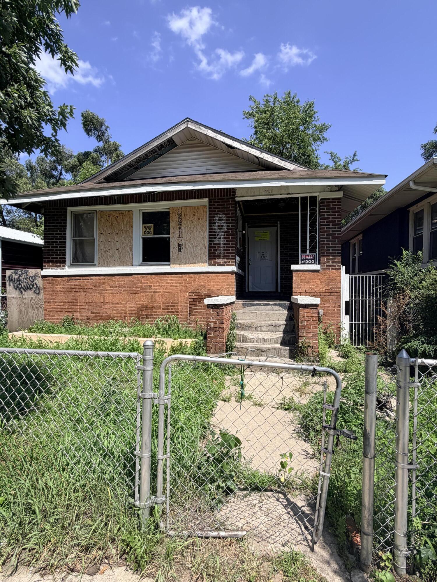 841 Georgia Street Gary, IN 46402 - Photo 3 of 14 1500x2000