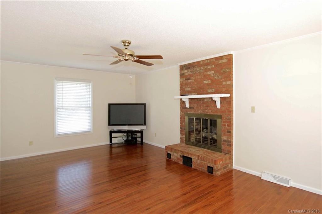265 Larkspur Road Salisbury, NC 28146 - Photo 5 of 36 Gallery Image 5