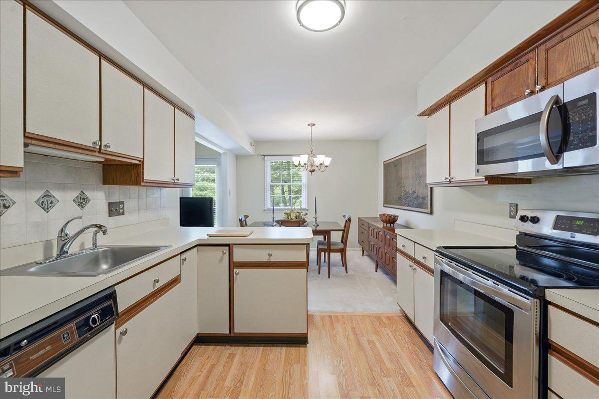 102 Meadow Court, Unit 102 Glen Mills, PA 19342 - Photo 11 of 28