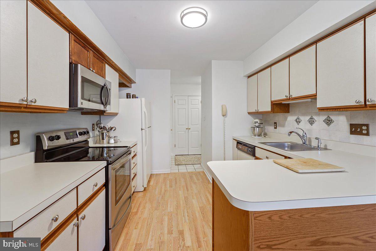 102 Meadow Court, Unit 102 Glen Mills, PA 19342 - Photo 13 of 28