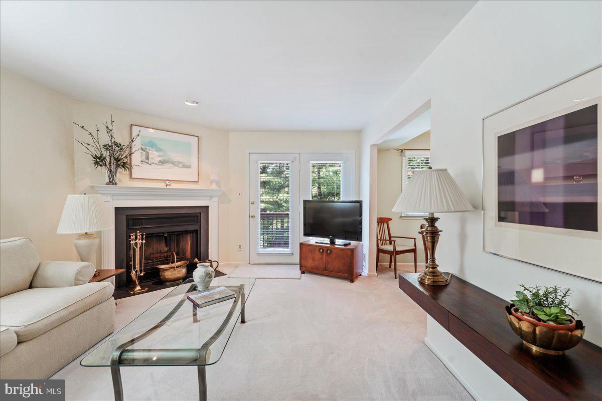 102 Meadow Court, Unit 102 Glen Mills, PA 19342 - Photo 6 of 28