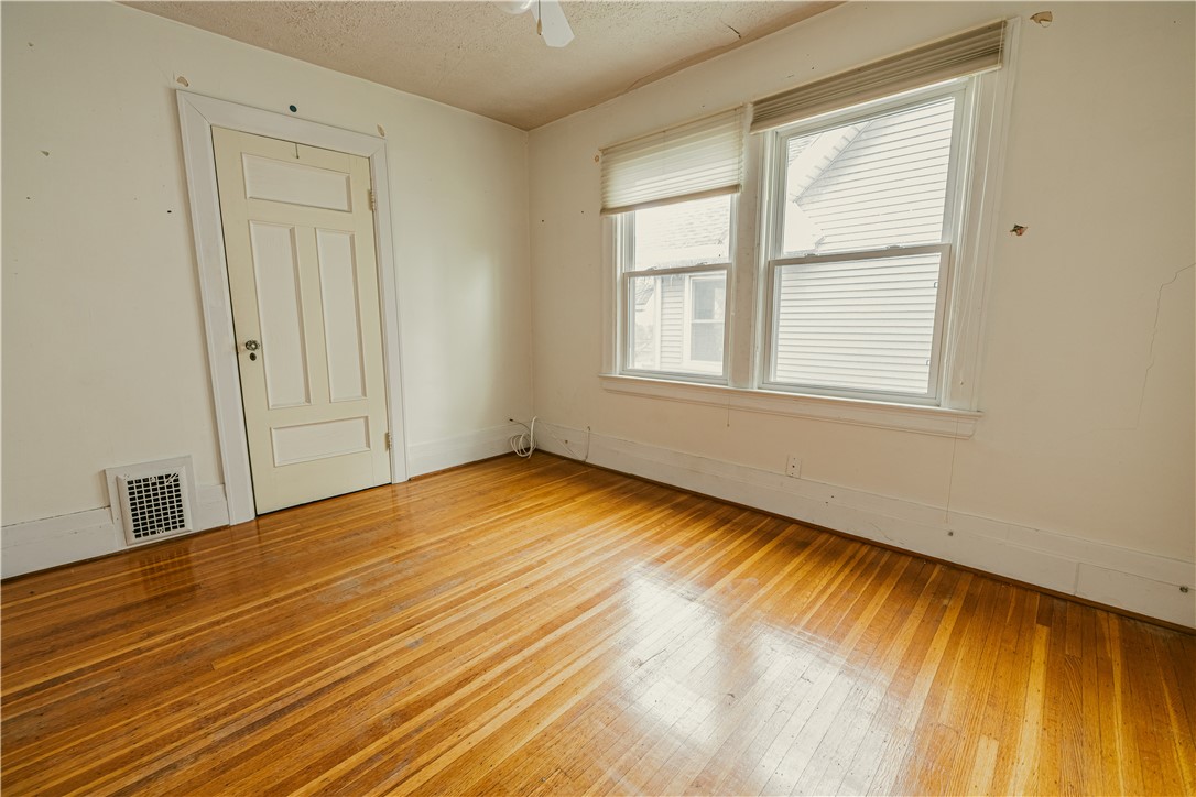 297-303 Dartmouth Street Rochester, NY 14607 - Photo 16 of 44