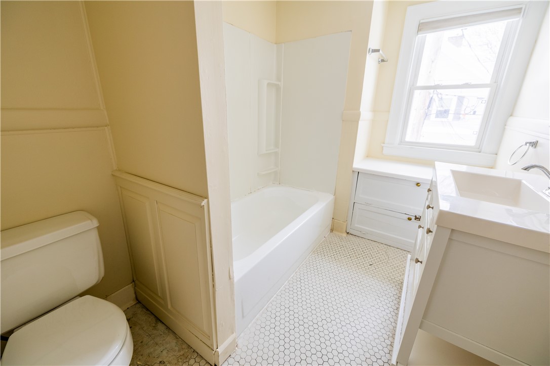 297-303 Dartmouth Street Rochester, NY 14607 - Photo 37 of 44