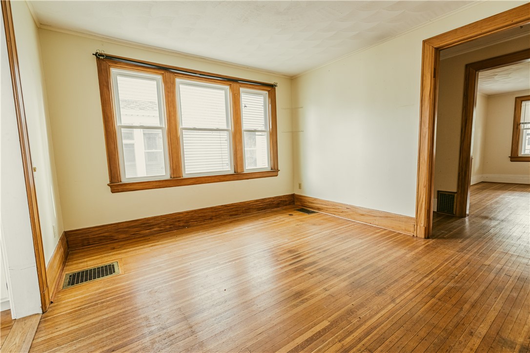 297-303 Dartmouth Street Rochester, NY 14607 - Photo 6 of 44