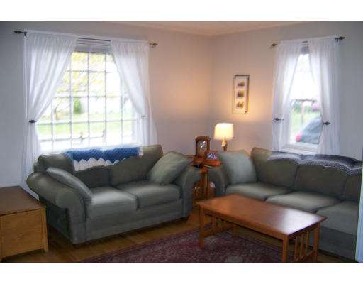 2 Washington Road Northborough, MA 01532 - Photo 3 of 12 Gallery Image 3