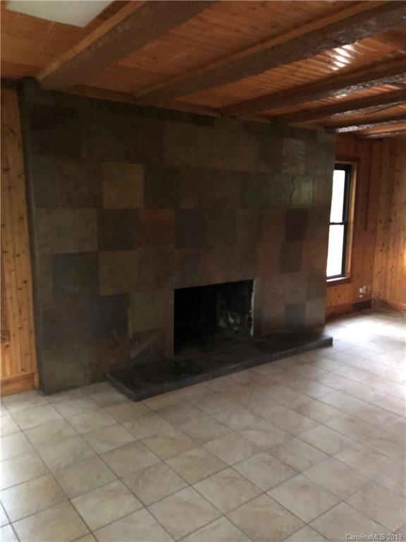 1063 Summers Road Valdese, NC 28690 - Photo 6 of 12 Gallery Image 6