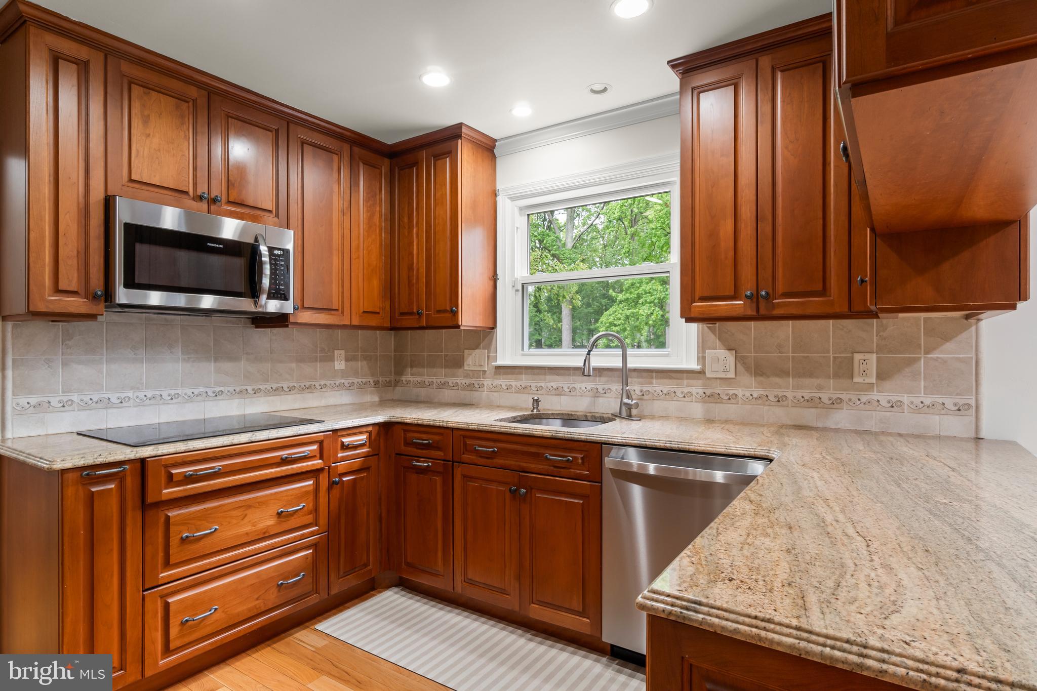 1757 Larkspur Road Cherry Hill, NJ 08003 - Photo 14 of 45
