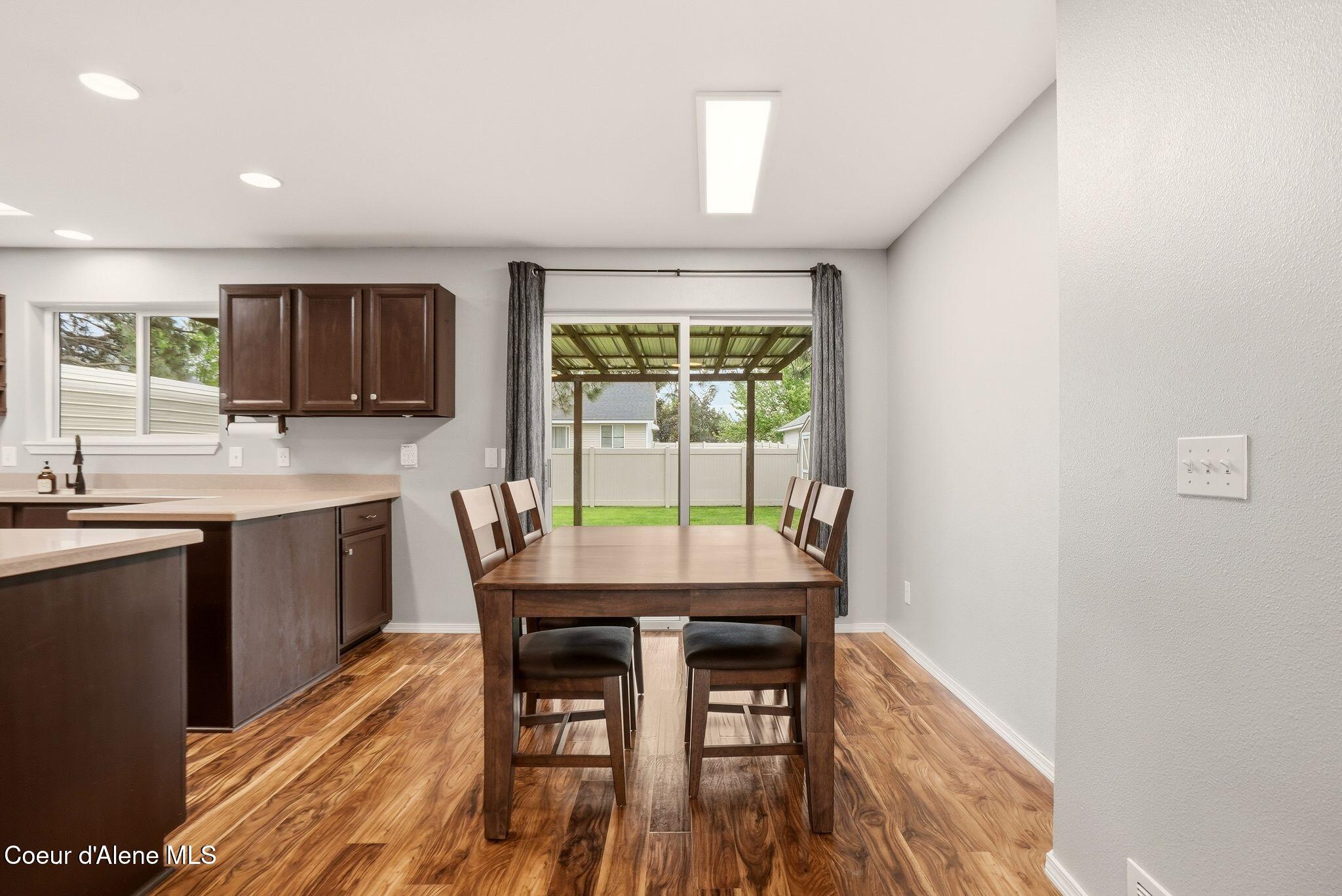 7410 West Lund Street Rathdrum, ID 83858 - Photo 11 of 45 Dining area