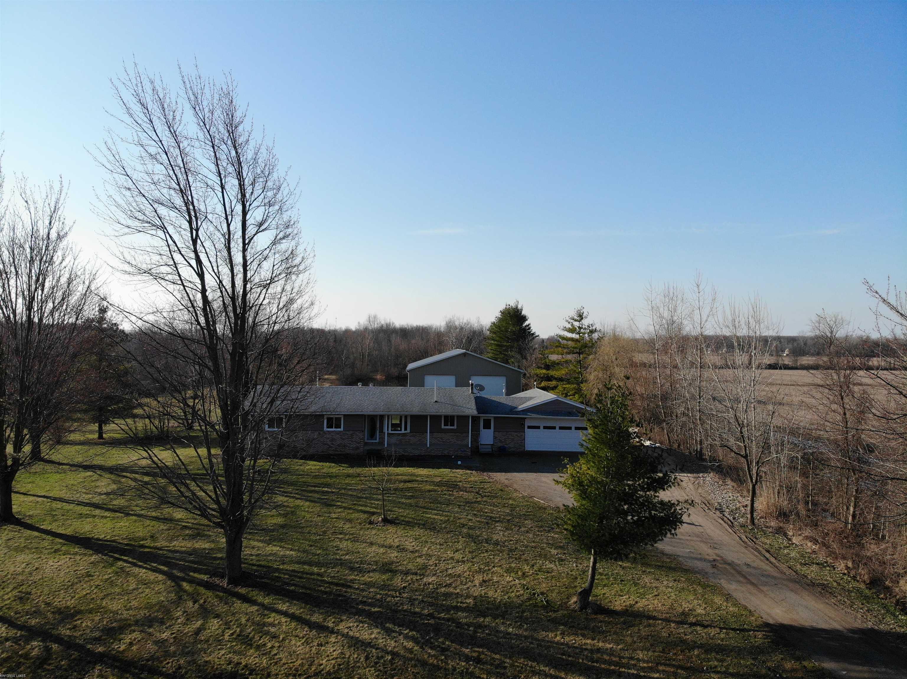27500 Pratt Road Richmond, MI 48062 - Photo 2 of 77 50136288-bb60a281-e460-495d-b105-a6d0dadc1c4e.JPG
